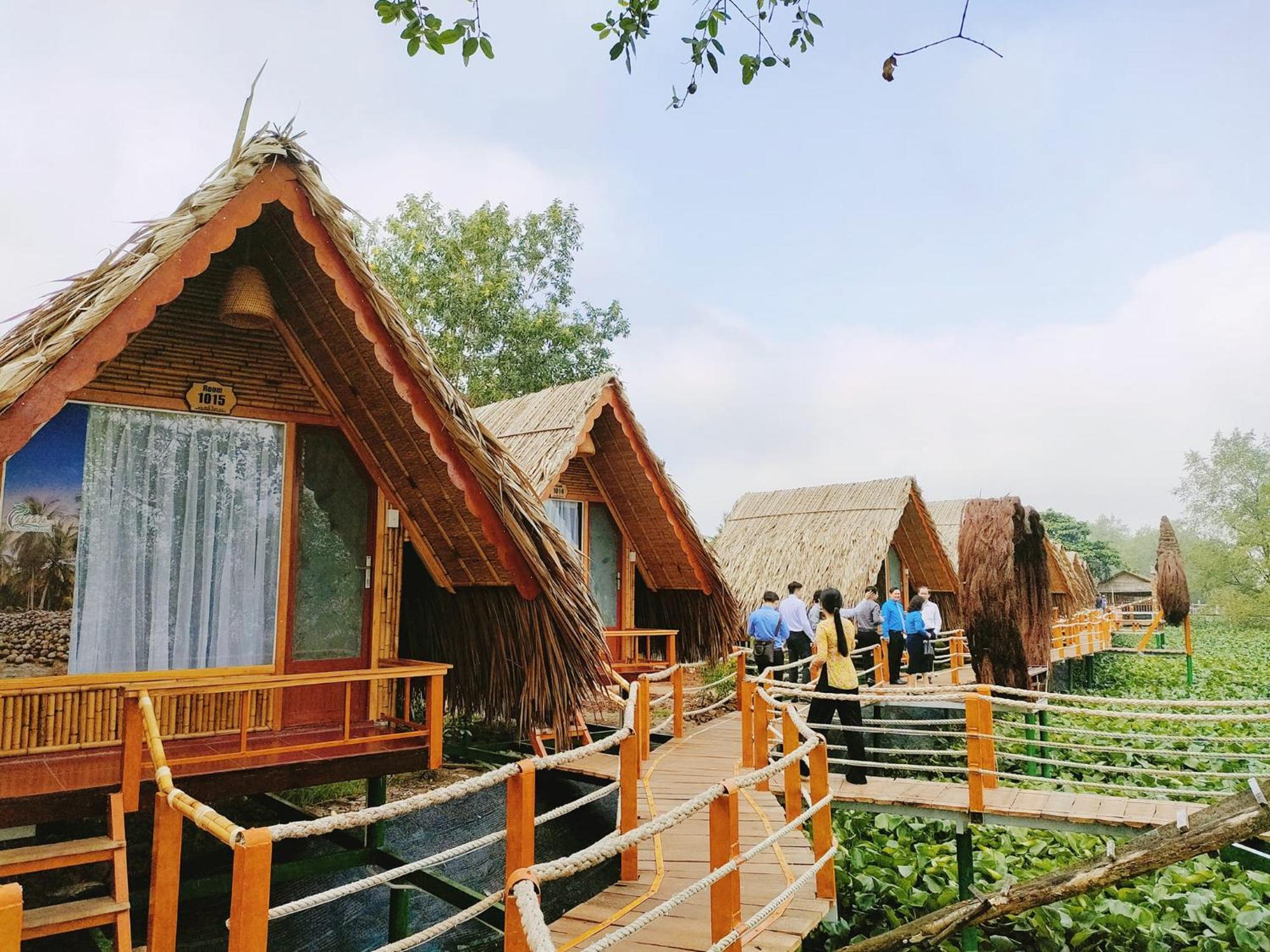 Coco Island Con Phung Hotel Ben Tre Bagian luar foto