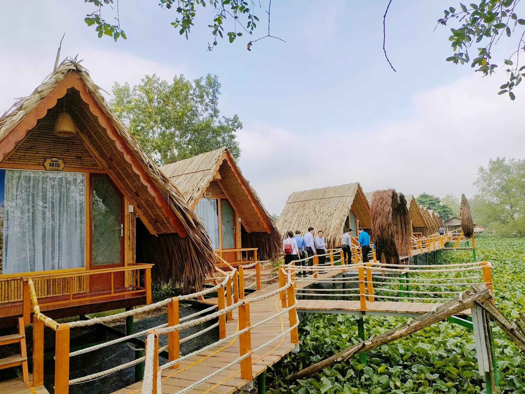 Coco Island Con Phung Hotel Ben Tre Bagian luar foto